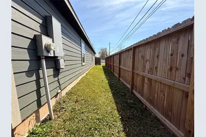 964 Ringold Street #A, Houston, TX 77088 - Photo 14