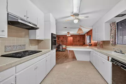 2312 Kent Street, Bryan, TX 77802 - Photo 6