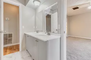 8622 Connaught Garden Dr, Houston, TX 77083 - Photo 30