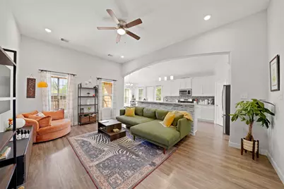 5602 Belmark Street, Houston, TX 77033 - Photo 6