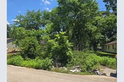 312 S 11th Street, Conroe, TX 77301 - Photo 1