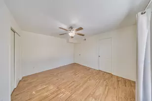 18800 Egret Bay Blvd, Webster, TX 77058 - Photo 16