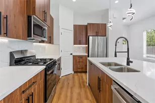 4618 Ward St, Houston, TX 77021 - Photo 10