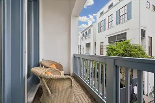 246 E 28th St, Houston, TX 77008 - Photo 10