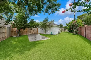 3735 Adonia Pl, Sugar Land, TX 77479 - Photo 40