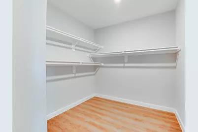 8635 Sunderland Road, Houston, TX 77028 - Photo 16