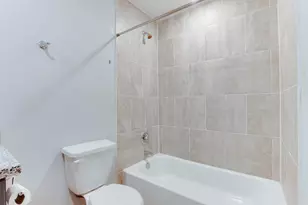 8635 Sunderland Rd, Houston, TX 77028 - Photo 18