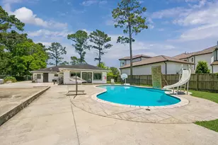 206 Melody Ln, Friendswood, TX 77546 - Photo 24