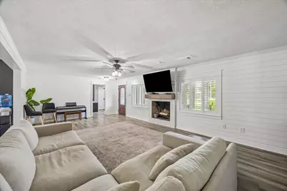 206 Melody Lane, Friendswood, TX 77546 - Photo 6