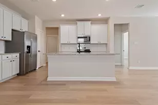 1035 Rosewood Trl, Beasley, TX 77417 - Photo 6