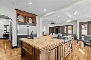 4914 Imperial St, Bellaire, TX 77401 - Photo 12