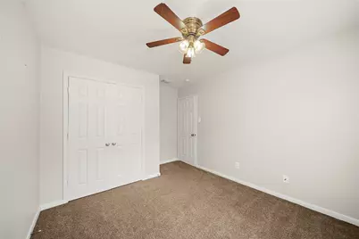 13059 Lawsons Creek Lane, Houston, TX 77072 - Photo 16