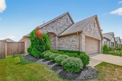 10611 Wagner Street, Rosharon, TX 77583 - Photo 4