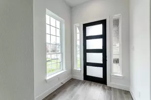 707 Western Holly, League City, TX 77573 - Photo 2