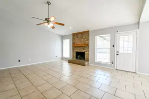 4719 Brownfields Dr, Houston, TX 77066 - Photo 8