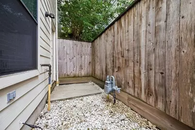 3501 Link Valley Drive #301, Houston, TX 77025 - Photo 2