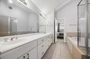 3501 Link Valley Dr., Houston, TX 77025 - Photo 12