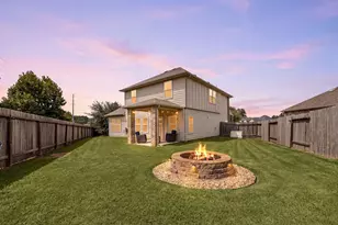 1728 Wandering Hls Rd, Conroe, TX 77304 - Photo 2