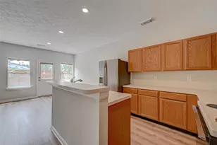 4126 Surreydon Dr, Houston, TX 77014 - Photo 12