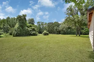 26417 Bedias Dr, Bedias, TX 77831 - Photo 10