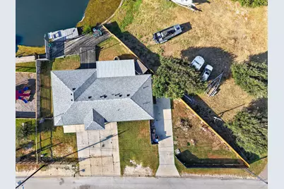 111 Caribbean Drive, Corpus Christi, TX 78418 - Photo 26