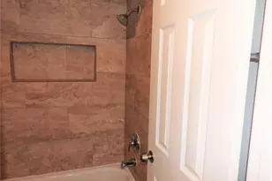 708 Memorial Mews St, Houston, TX 77079 - Photo 12