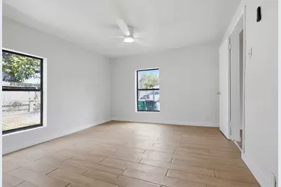 412 Owens Street, Houston, TX 77029 - Photo 8