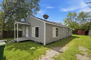 412 Owens St, Houston, TX 77029 - Photo 2