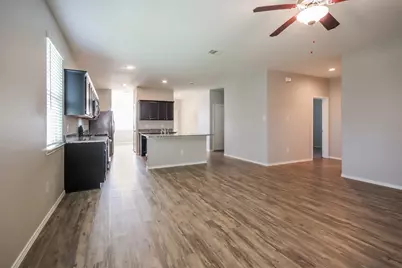11506 Castle Nugent Court, Conroe, TX 77304 - Photo 2