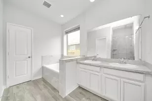 11217 Danny Ln, Willis, TX 77318 - Photo 26