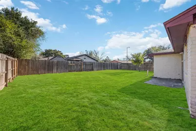 2302 Green Knoll Drive, Houston, TX 77067 - Photo 28