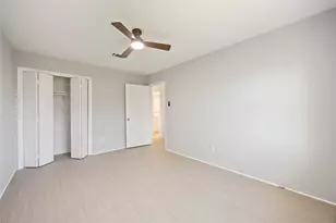 2302 Green Knoll Dr, Houston, TX 77067 - Photo 24