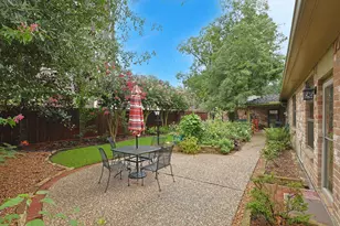 6719 Walton Heath Dr, Houston, TX 77069 - Photo 40