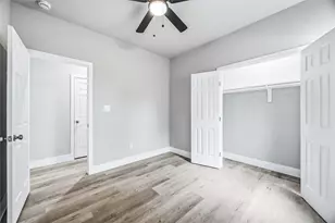 8512 Farqueson St, Houston, TX 77029 - Photo 16