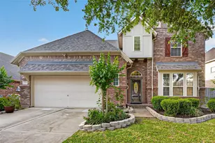 12611 Colonial Glen Ct, Pearland, TX 77584 - Photo 2