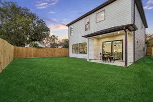 614 Eleanor St, Houston, TX 77009 - Photo 40