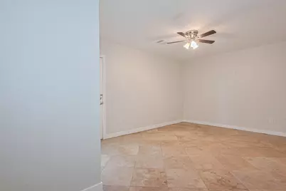 3300 Yorktown Street #17, Houston, TX 77056 - Photo 18