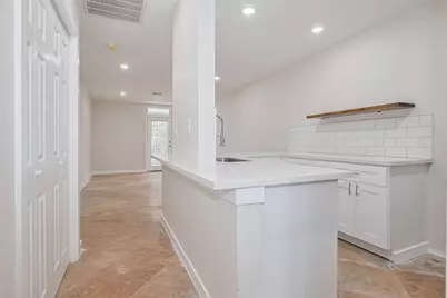 3300 Yorktown Street #17, Houston, TX 77056 - Photo 12