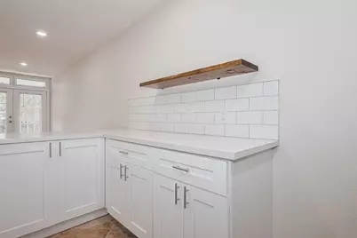 3300 Yorktown Street #17, Houston, TX 77056 - Photo 14