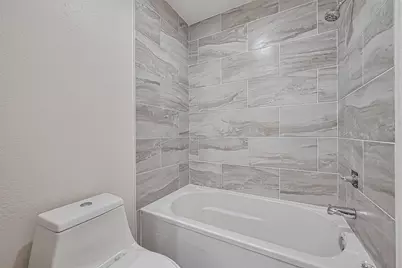 3300 Yorktown Street #17, Houston, TX 77056 - Photo 26