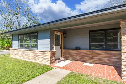 1230 W 4th Street, Freeport, TX 77541 - Photo 4