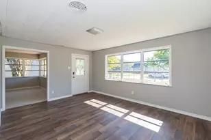 1230 W 4th St, Freeport, TX 77541 - Photo 12