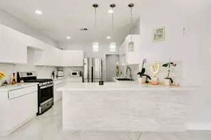 11902 Hueco Tanks Dr, Sugar Land, TX 77498 - Photo 22