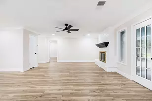 2207 S Palm Ct, Pasadena, TX 77502 - Photo 12