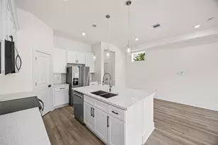 441 Hahlo St, Houston, TX 77020 - Photo 12