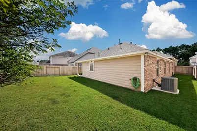 214 Pleasant Hill Way, Conroe, TX 77304 - Photo 34