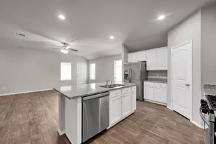 11331 Dawn Beach Ln, Conroe, TX 77304 - Photo 18