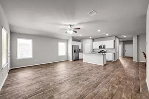 11331 Dawn Beach Ln, Conroe, TX 77304 - Photo 22