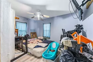 221 Calloway St, Houston, TX 77029 - Photo 8