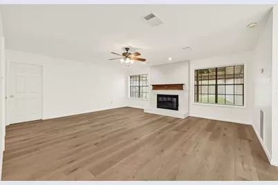 9907 Sagegreen Drive, Houston, TX 77089 - Photo 4